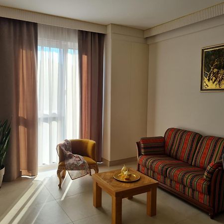 Glori Gold Apartaments บายามาเร ภายนอก รูปภาพ