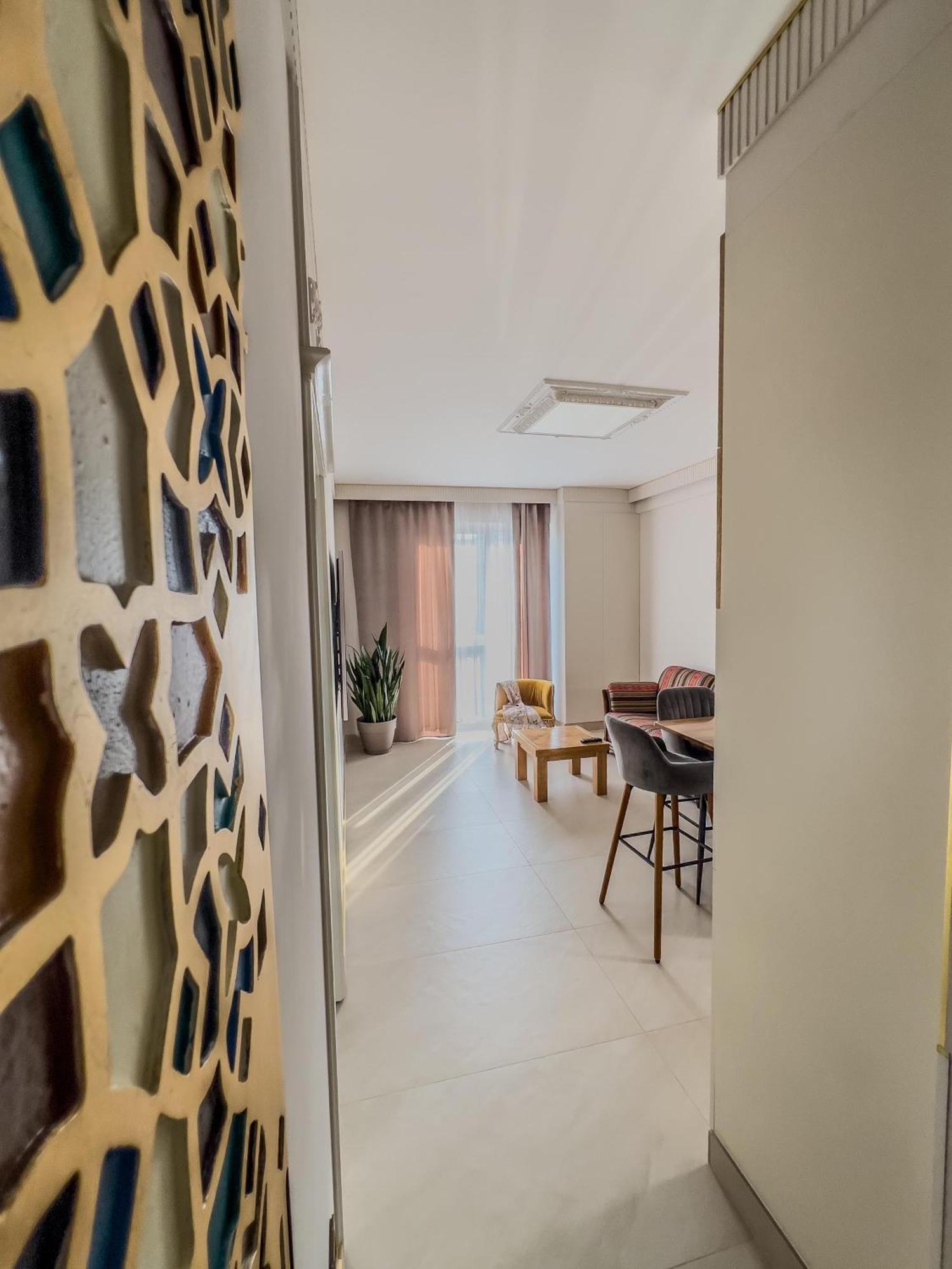 Glori Gold Apartaments บายามาเร ภายนอก รูปภาพ