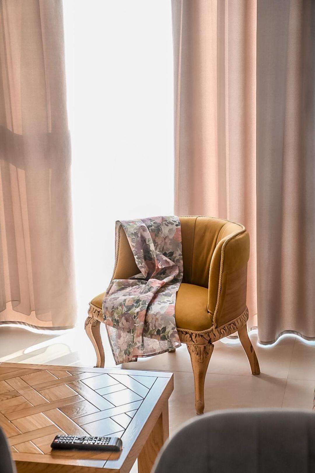 Glori Gold Apartaments บายามาเร ภายนอก รูปภาพ